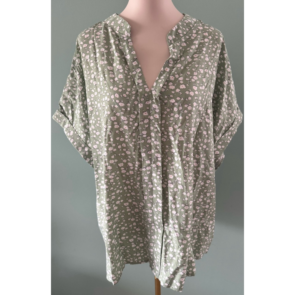 Women's SHEIN Floral Blouse 4XL Green